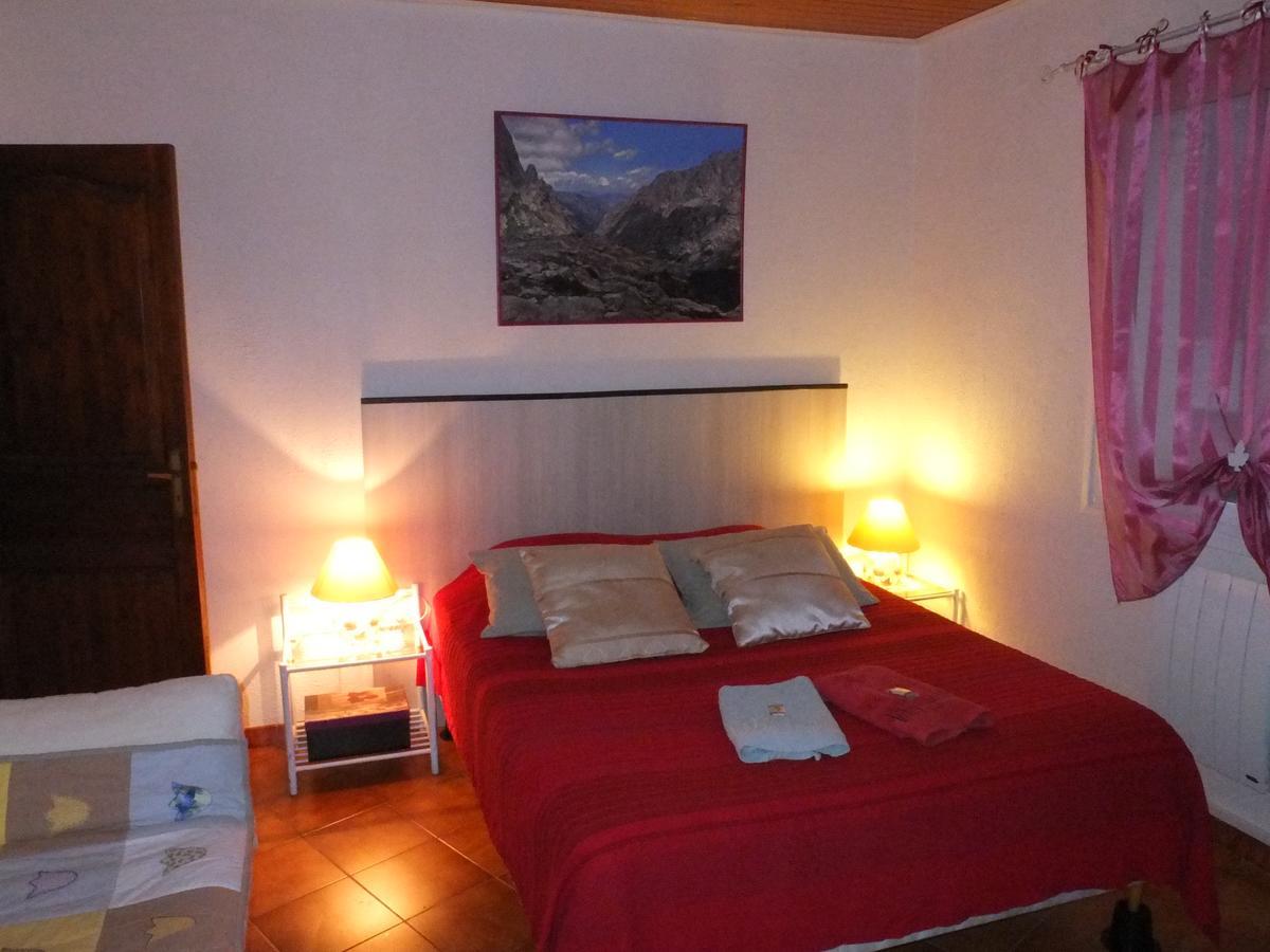 A Dodolela Bed and Breakfast Omessa Εξωτερικό φωτογραφία